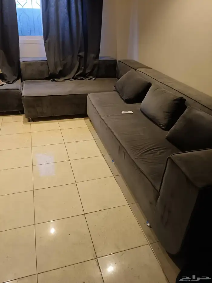 رافعه بعجلات للاثاث وكنب L 3