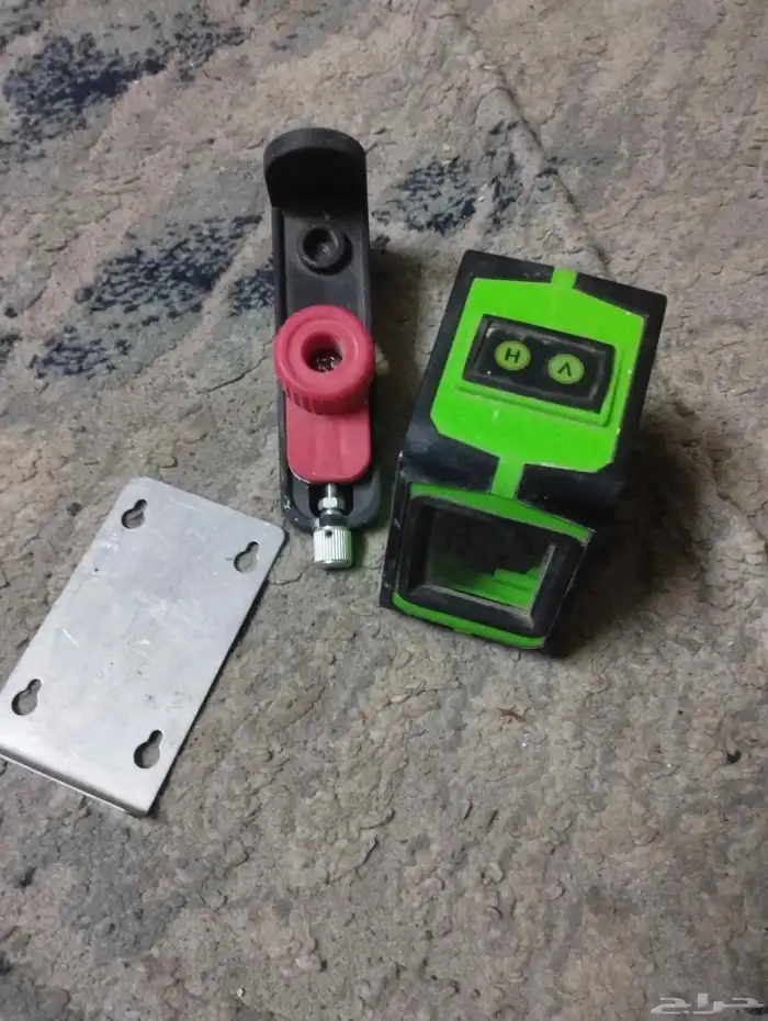 ليزار 2خط علي بيشتغل ب2حجر بطريه مفهش غلطه بصراحه وعن تجربه 2