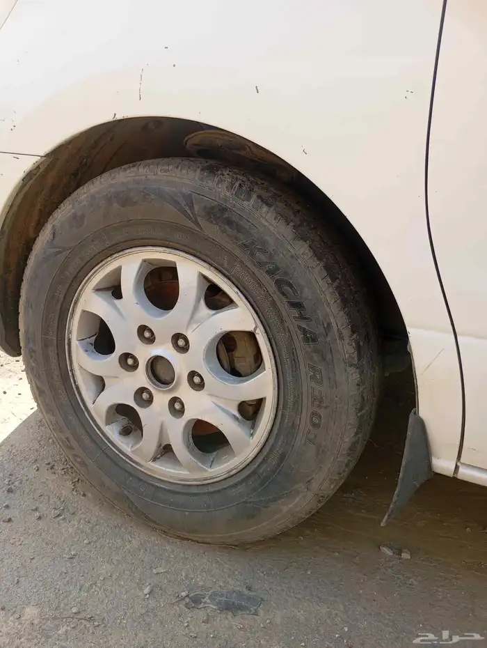 اعرض لكم سياره هونداي H1 للبيع كاش ولا اريد بدل 11