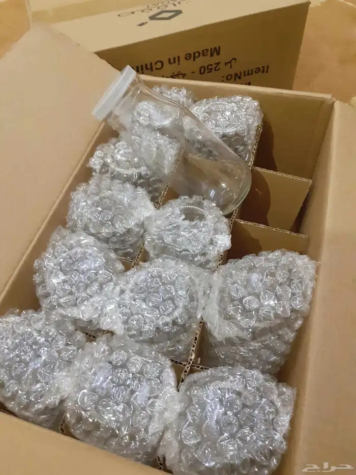 علب زجاجيه شفافه 250 مل 4