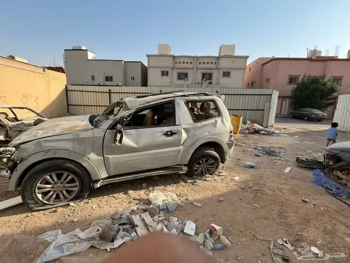 باجيرو للبيع تشليح 2013 5