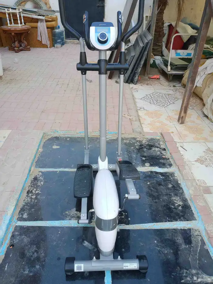 دراجه رياضيه Olympia مغناطيسية بجميع ملحقاتها الرياضية 2
