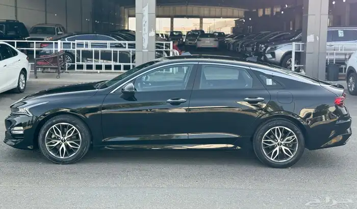 كيا k5( بنزين ) 2021 وارد كوريا نظيفه جدا ممشى 93 6
