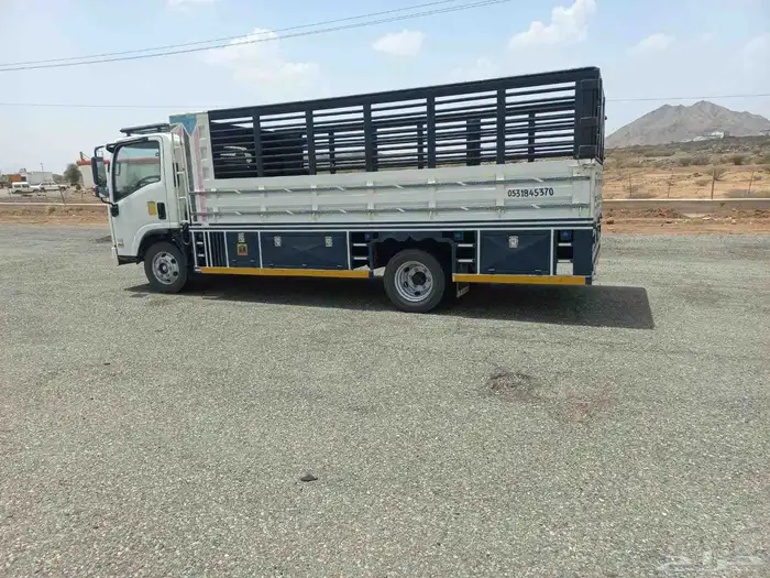 دينا للايجار بالمشوار من الرياض الى جميع مناطق المملكة 0