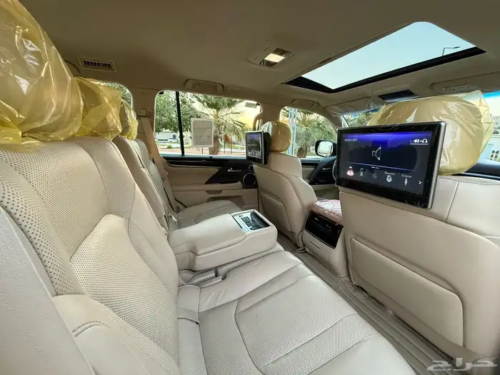لكزس LX570 فل كامل 2019 الحد 250 الف 12