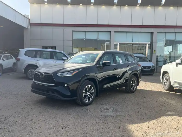 تويوتا هايلاندر 2025 GLE 0