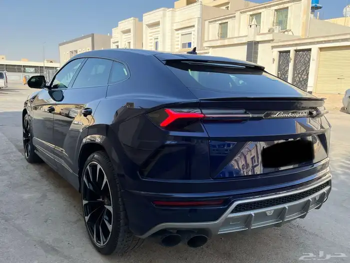 لامبورجيني اورس 2020 نظيف جدا 11
