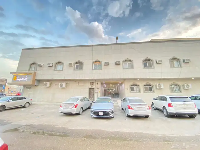 شقة فاخرة للإيجار بحي الشهداء غرناطه 6