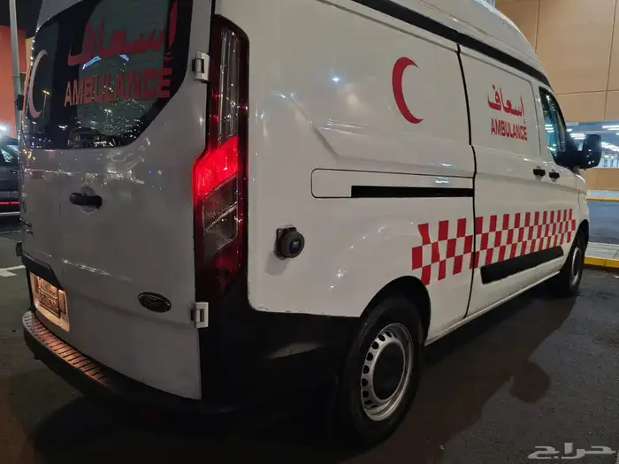 اسعاف للبيع فورد 1