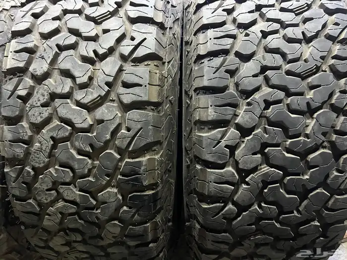 جنوط فيول مع كفرات فيرتيش نص حجري مقاس 285 70 17 6