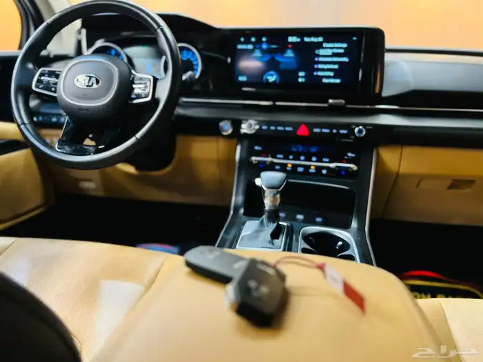 كيا كارنيفال 2021 ديزل فل كامل ( بحاله ممتازه) 20