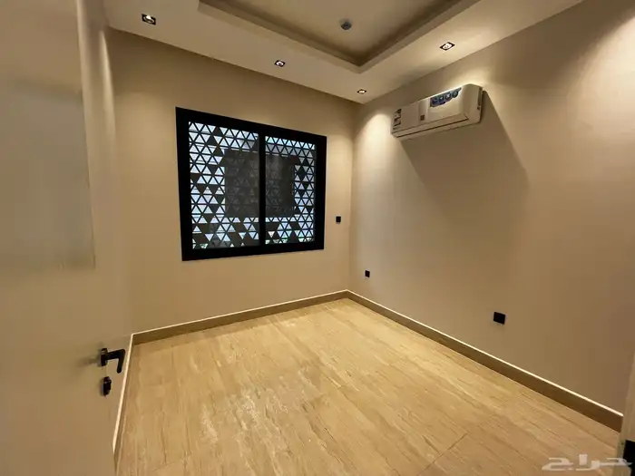 شقة للبيع حي الملقا 4