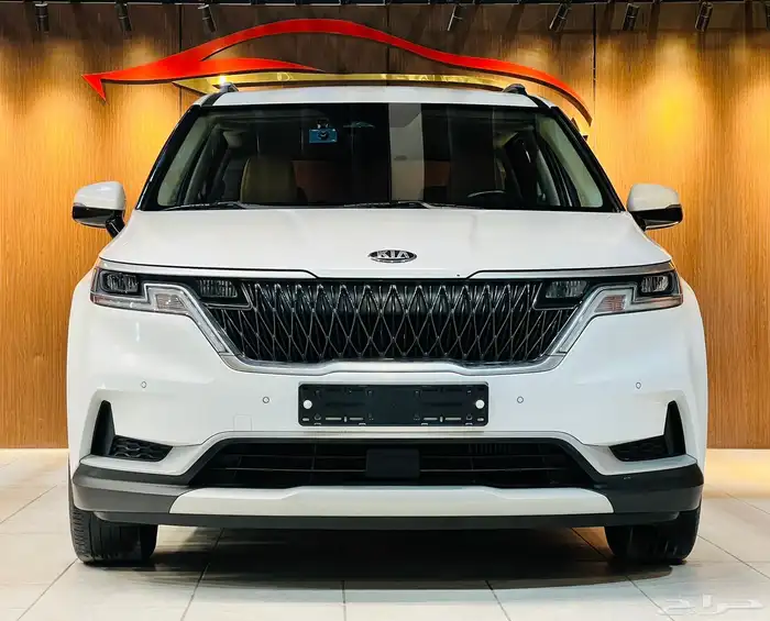 كيا كارنيفال 2021 ديزل فل كامل ( بحاله ممتازه) 1