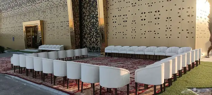 كنب حفلات ومناسبات قهوجين صبابين رجال ونساء كراسي طاولات 2