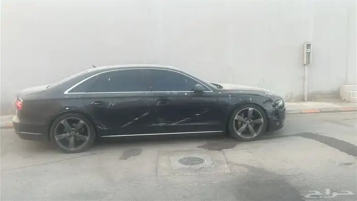 اودي A8 0