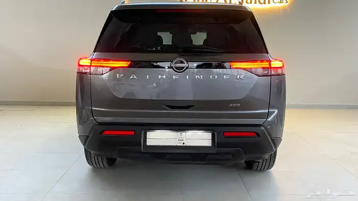 نيسان باثفندر 2022 دبل 5