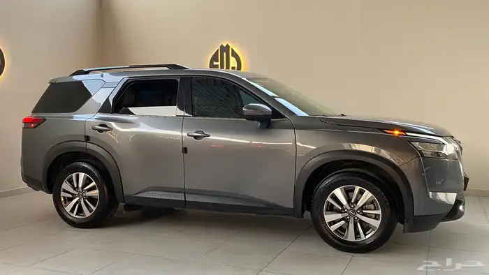 نيسان باثفندر 2022 دبل 1