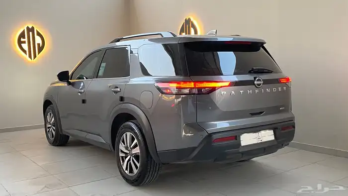 نيسان باثفندر 2022 دبل 4
