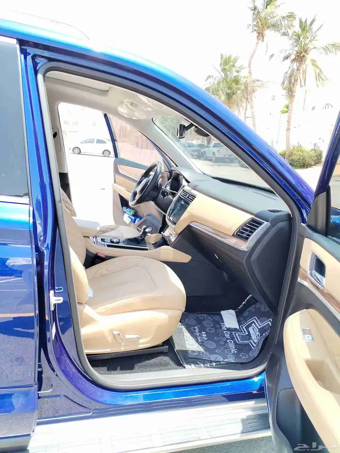 MG RX8 2023 عداد 17 الف وكالة 6