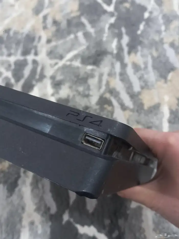 سوني 4 واغراضه 6