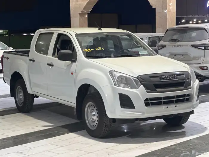 ايسوزو ديماكس غمارتين دبل قير عادي زجاج كهرباء 2025 2