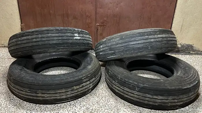 للبيع كفرات ماكسس ابو جمل مقاسهن900على17 تاريخ22 2