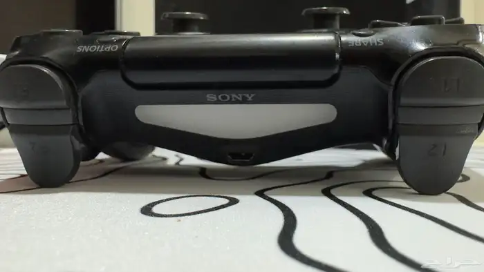 يد سوني 4 اصلية 2