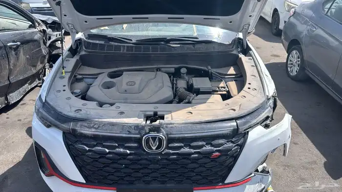 شانجان مصدوم 2024 cs35 ماشيه 11 الف 5