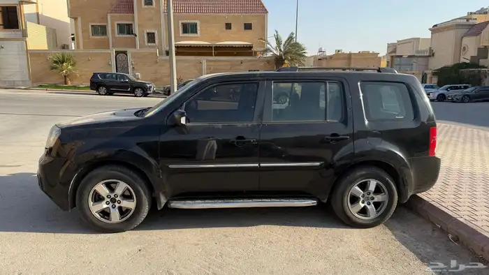 سيارة جيب هوندا بايلوت 4
