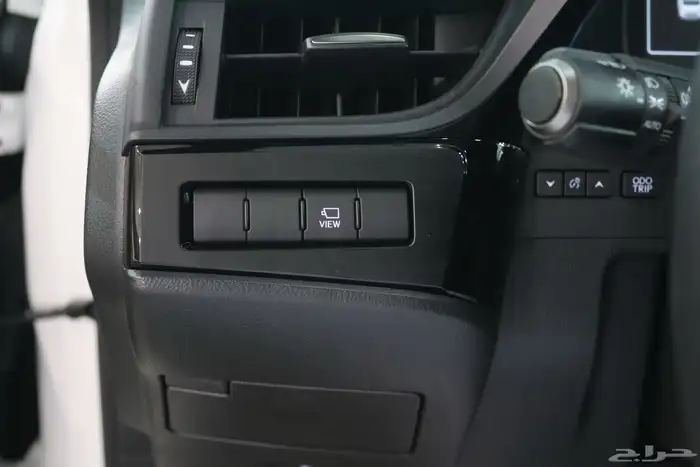 لكزس ES350 فئة CC موديل 2025 عداد1500 كم خليجي بسعر 220.000 17