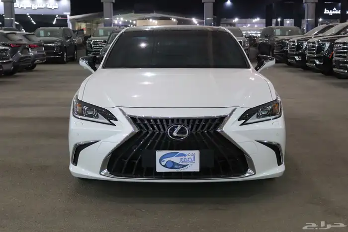 لكزس ES350 فئة CC موديل 2025 عداد1500 كم خليجي بسعر 220.000 1