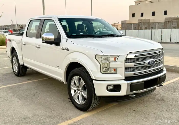 فورد F-150 بلاتنيوم مخزن شبة جديد 10