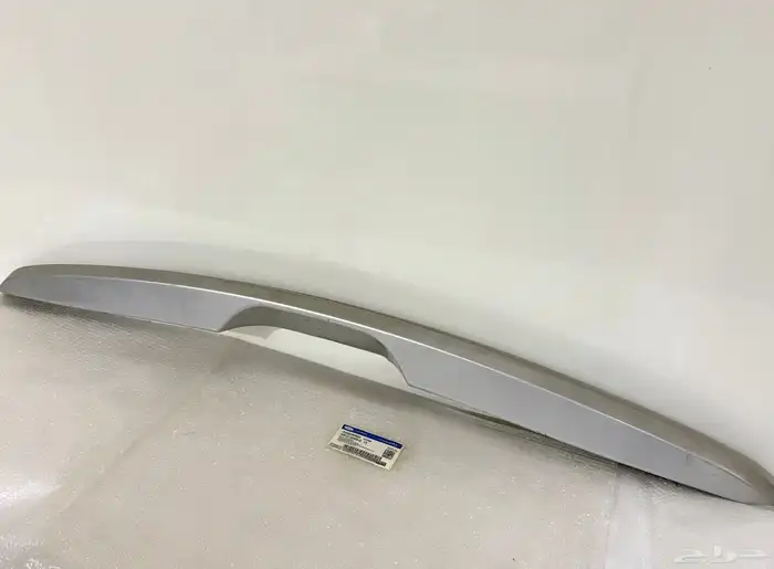 جناح شنطه فورد كراون فكتوريا 2007LX 1
