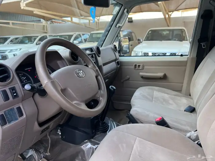 شاص 2016 ديزل غمارتين عداد 99.000 نظيف جدا لدى قمة الاطلال 46