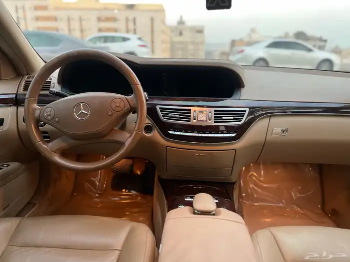 مرسيدس s300 مديل 2011 26