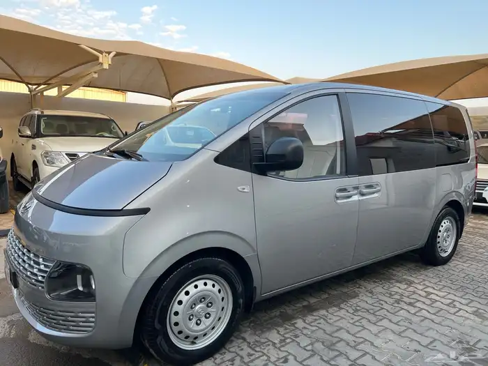 ستاريا 2022 ديزل 11 راكب نظيف جدا لدى قمة الاطلال 19