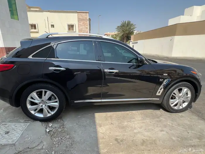 انفنتي Qx70 2018 3