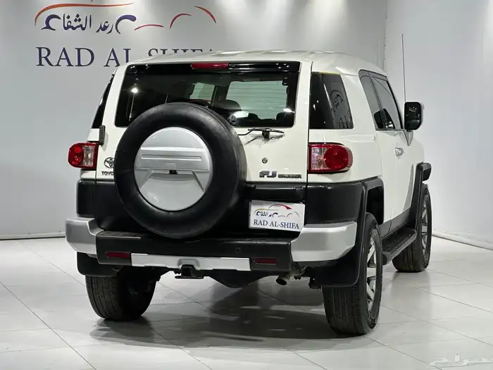 تويوتا اف جي 2010 سعودي 6