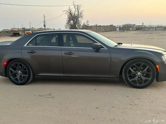 كرايزلر 8
