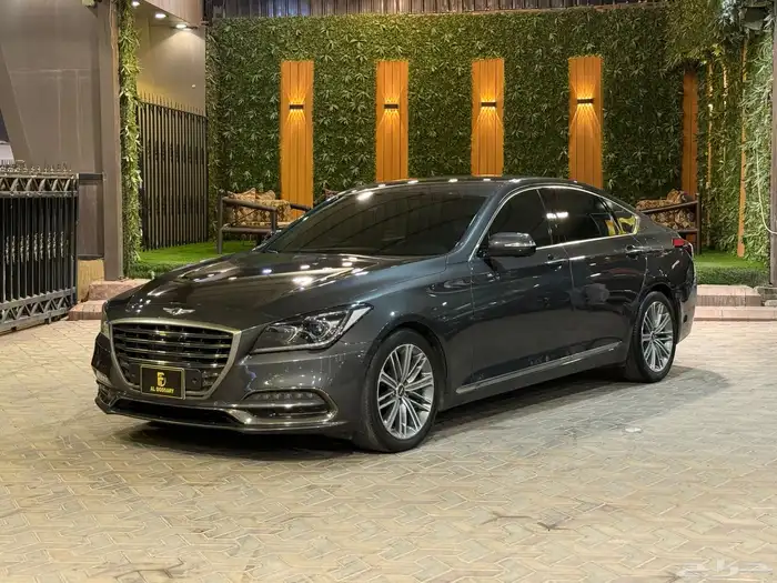 جنسس ((2020))G80بحاله ممتازه 4