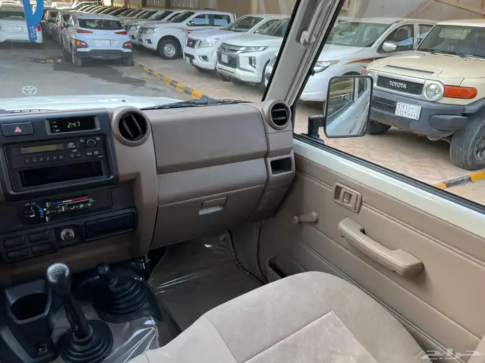 شاص 2016 ديزل غمارتين عداد 99.000 نظيف جدا لدى قمة الاطلال 42