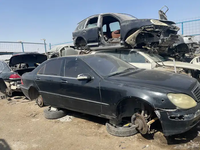 متخصص فى شراء السيارات تشليح وبيع قطع غيار سيارات مرسيدس 1