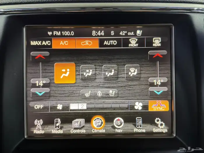جراند شيروكي ليمتد 2014 ( V8 بحالة الوكالة ) 10