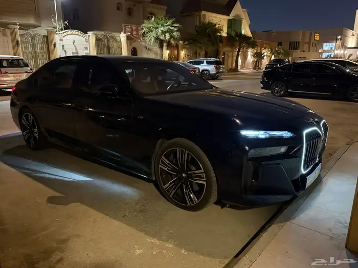 بي ام دبليو 740 الناغي 2023 0