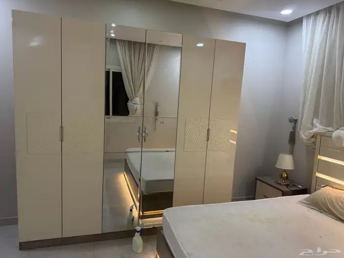 اثاث استخدام شهر 0