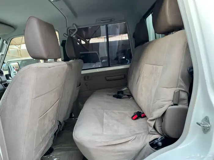 شاص 2016 ديزل غمارتين عداد 99.000 نظيف جدا لدى قمة الاطلال 32