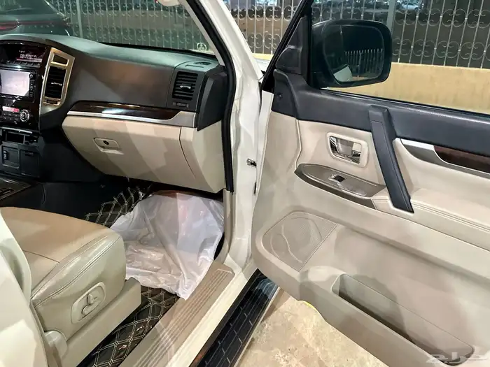 باجيرو 2020 فل كامل العلامة الذهبية سعودي العيسائي 26
