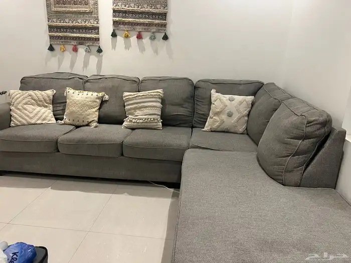 طقمين كنب للبيع 5