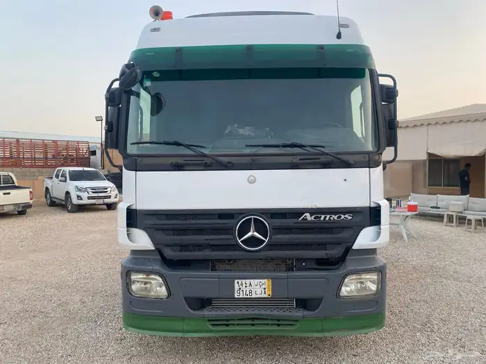 للبيع راس أكتروس 2008 نقل عام 1