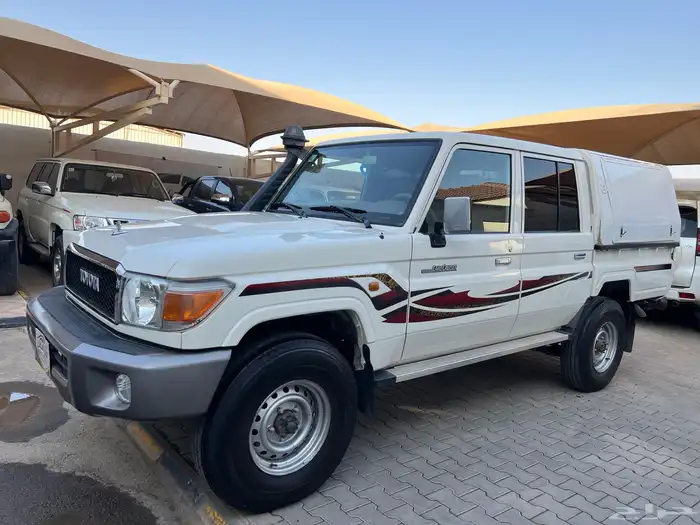 شاص 2016 ديزل غمارتين عداد 99.000 نظيف جدا لدى قمة الاطلال 22